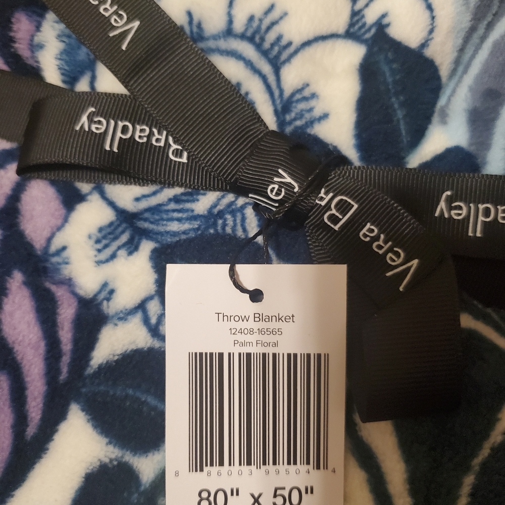 Vera Bradley Palm Floral Blanket-NWT - Picture 6 of 6